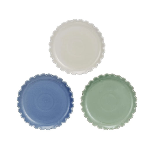 White Scalloped Plate