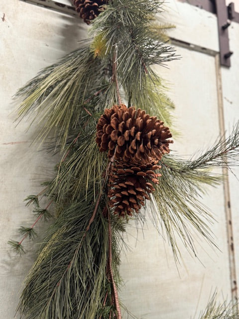 Deluxe Pine Garland with Pinecones **Last One**
