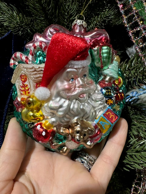 Santa Wreath Ornament Pink